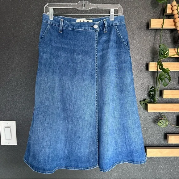 AMO Denim Marie Wrap Skirt - Wistfull Size Small Medium Wash - Picture 4 of 10